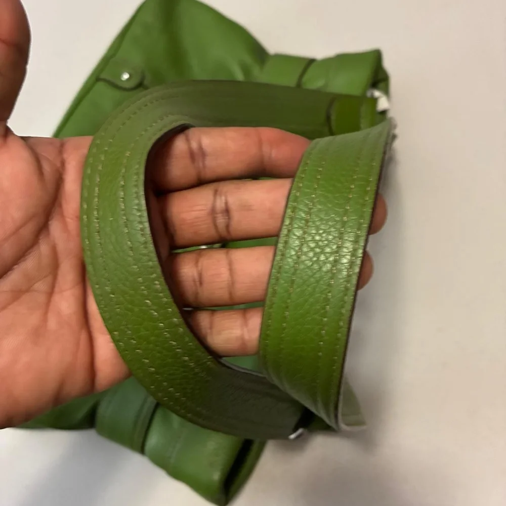 Tignanello Forest Green Leather Shoulder Bag - Picture 12 of 16